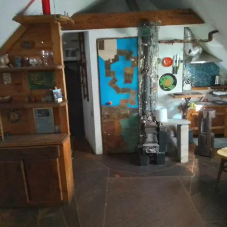 아파트 Art Gallery